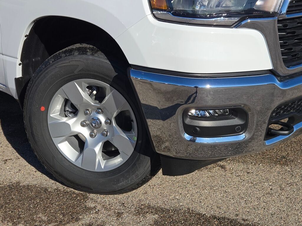 2025 Ram 1500 Big Horn Lone Star photo 3