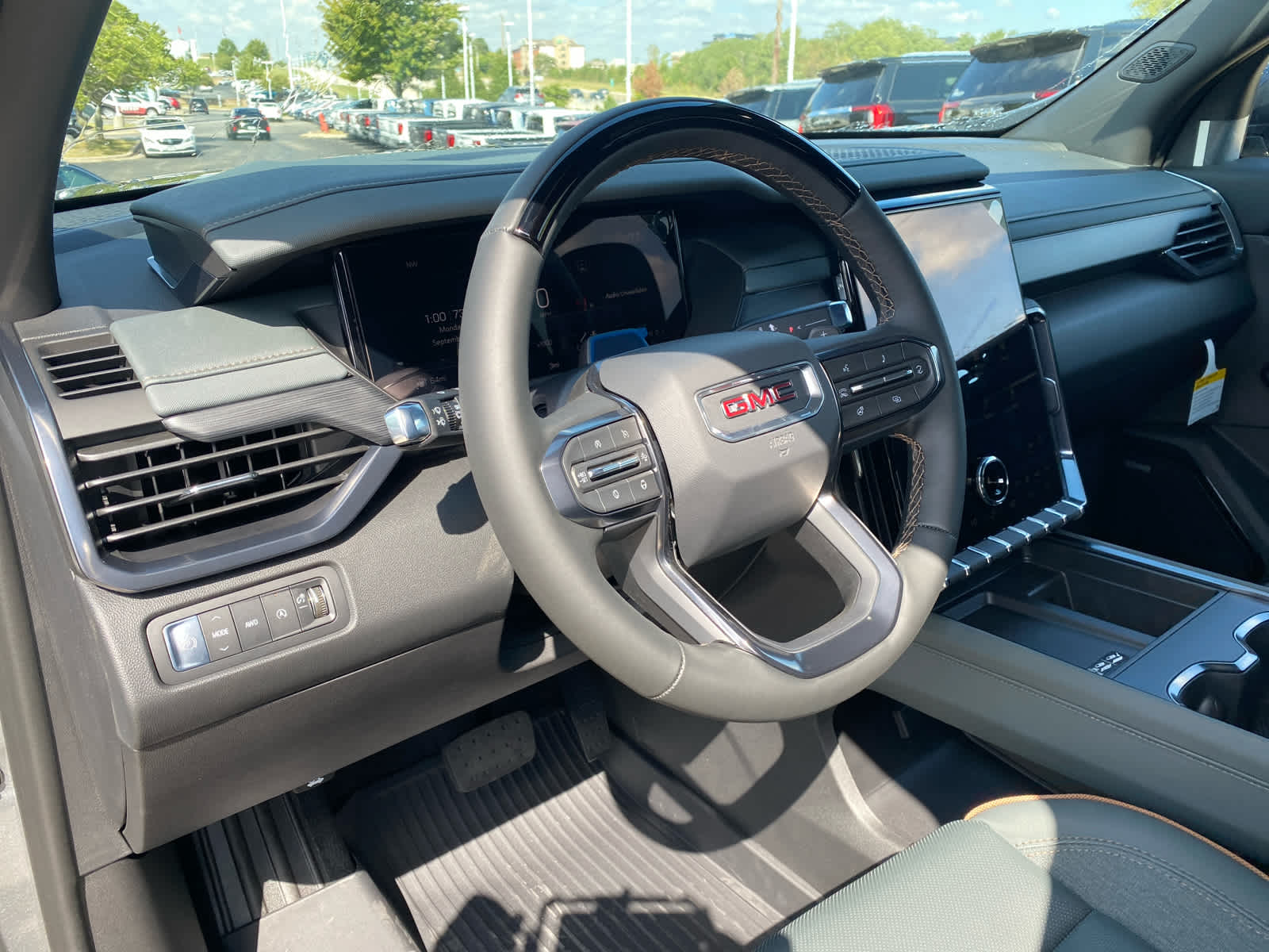 2026 Gmc Acadia AT4 photo 12