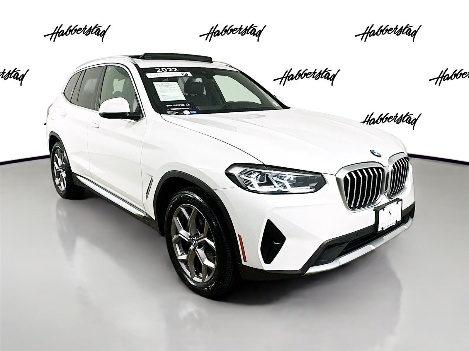 Certified Used 2022 Alpine White BMW xDrive30i image 3