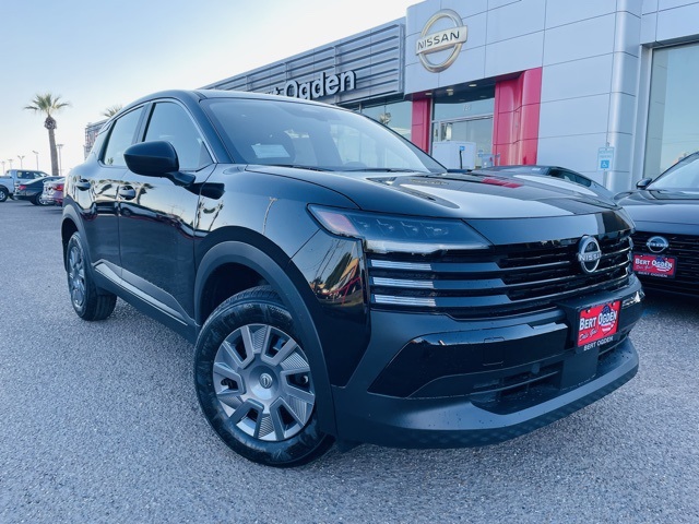 2026 Nissan KICKS S's photo