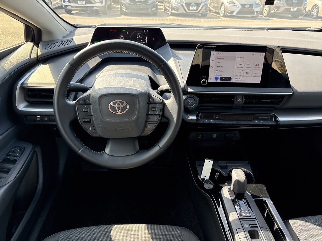 2024 Toyota Prius LE photo 7