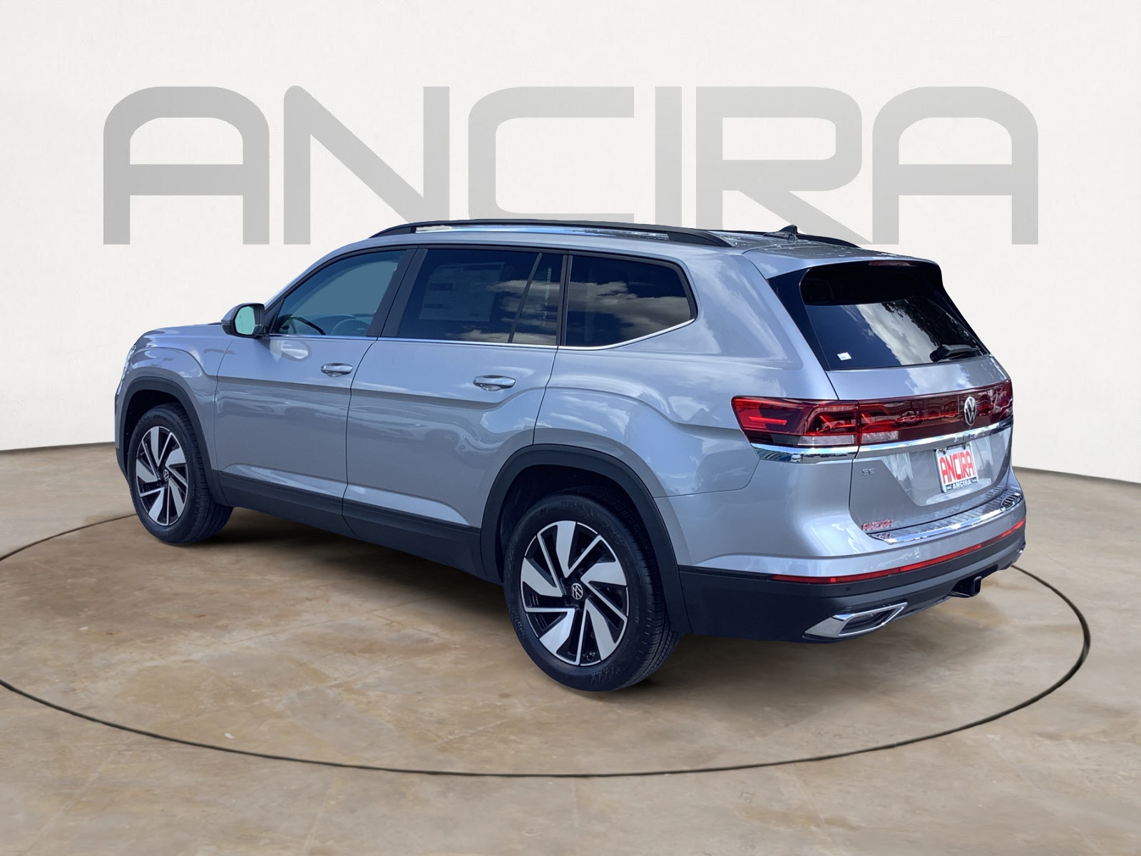 2026 Volkswagen Atlas SE Technology photo 4