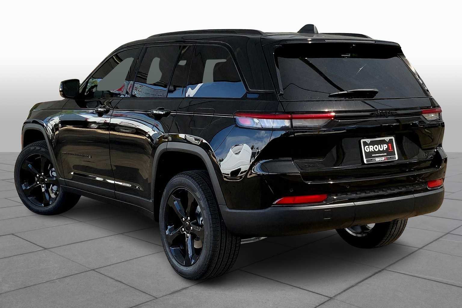 2025 Jeep Grand Cherokee Limited photo 10