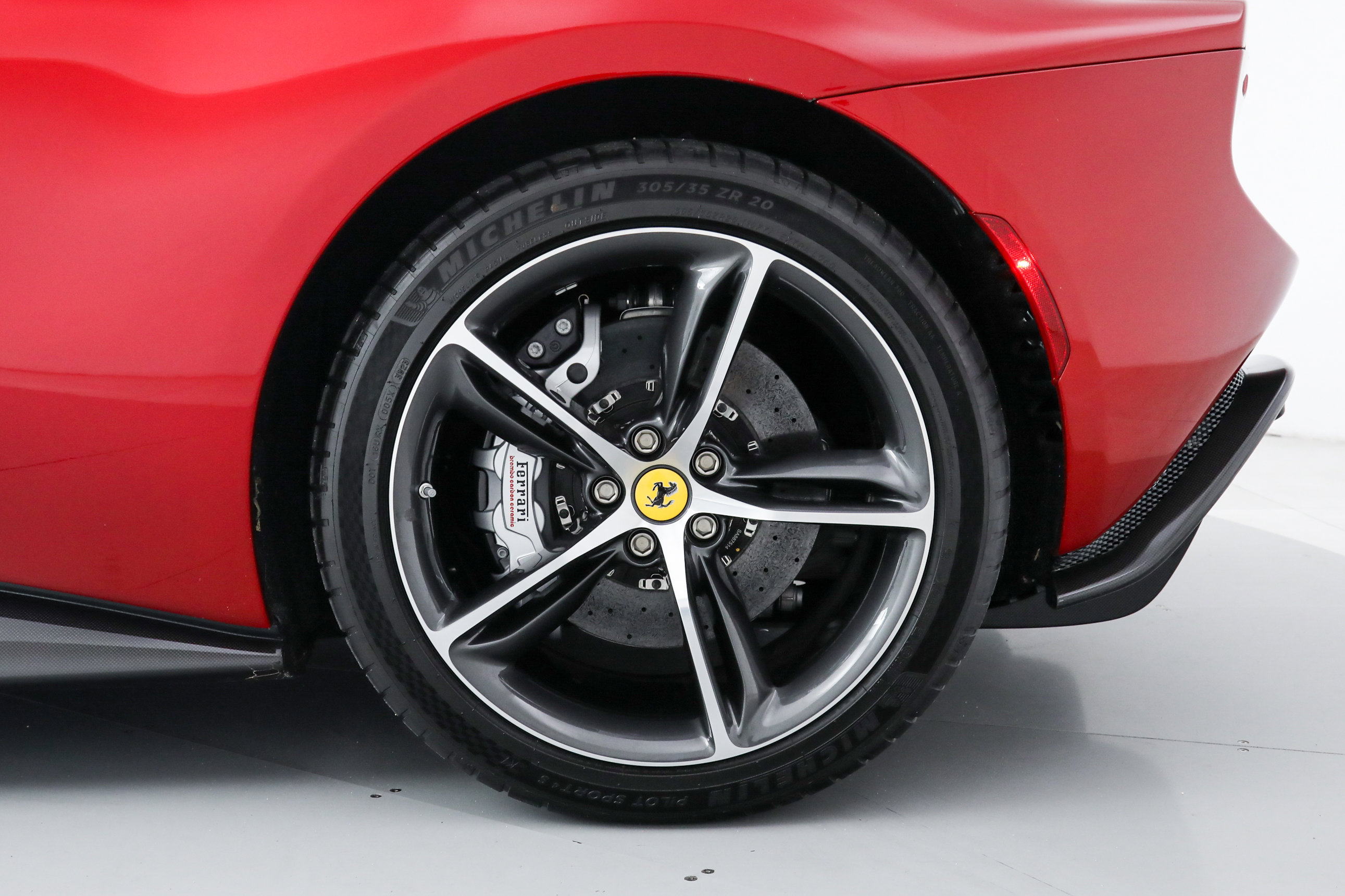 2024 Ferrari 296 GTS photo 40