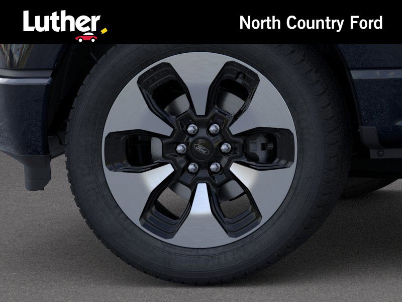 2025 Ford F-150 Lightning Platinum photo 19