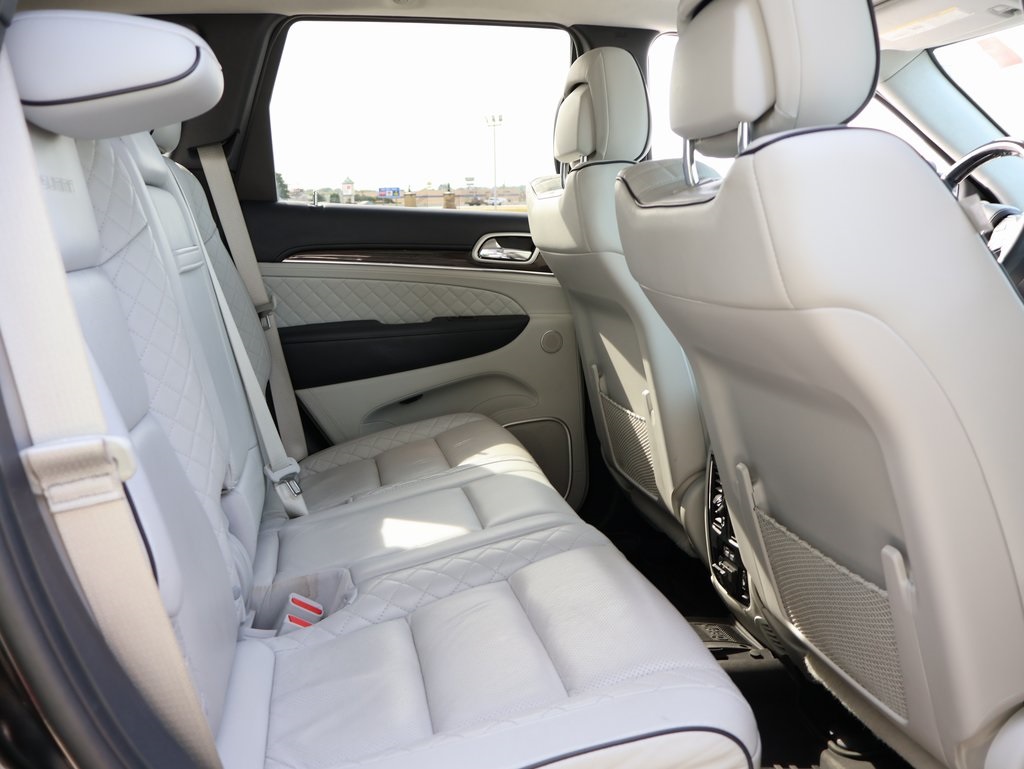2021 Jeep Grand Cherokee Summit photo 12