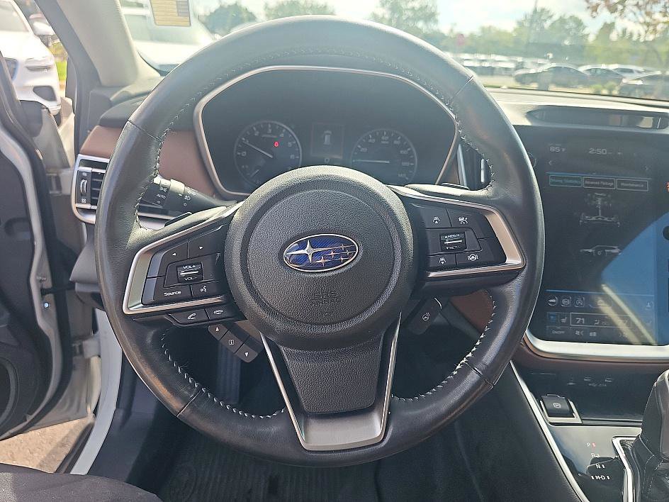 2021 Subaru Outback Touring photo 19