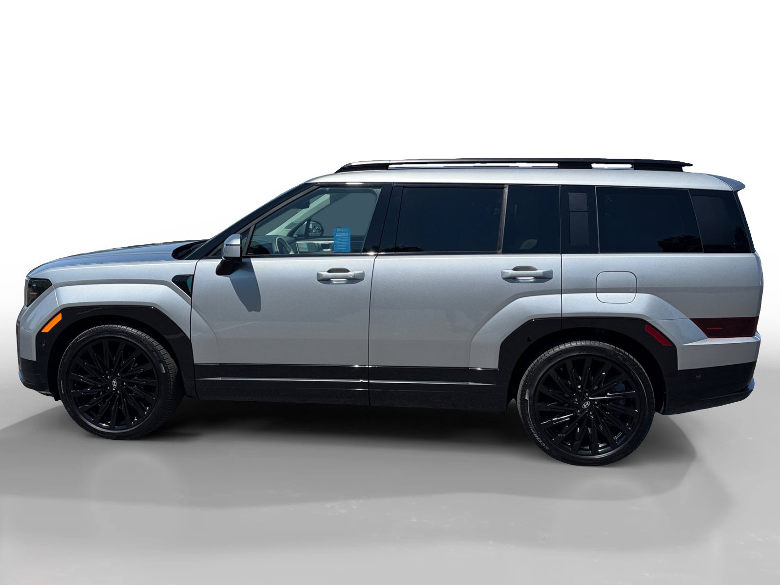 2024 Hyundai Santa Fe Calligraphy photo 2