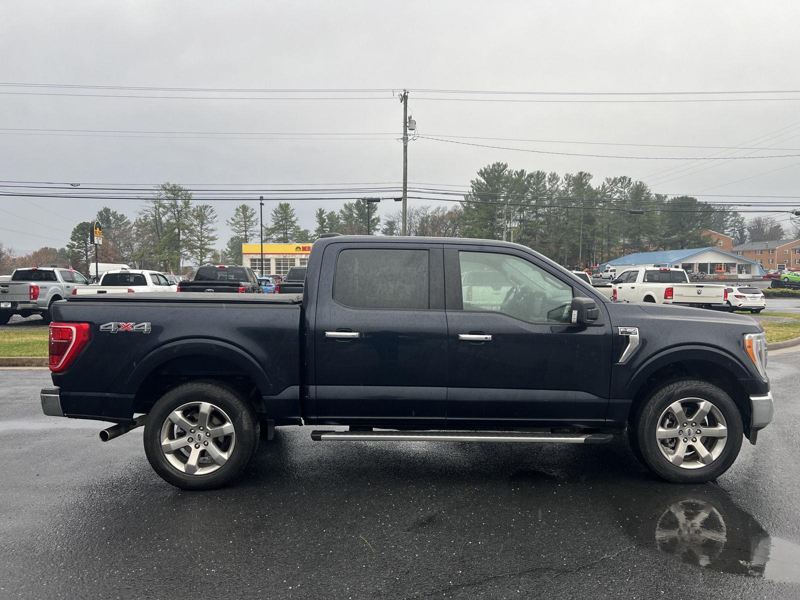 2023 Ford F-150 XLT photo 4