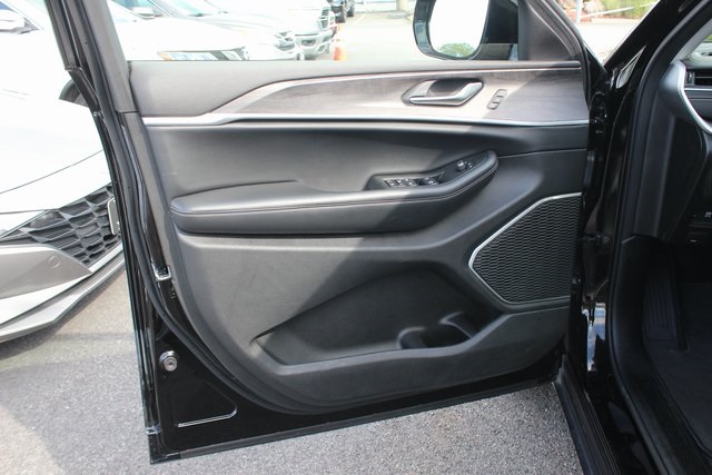 2021 Jeep Grand Cherokee Limited photo 17