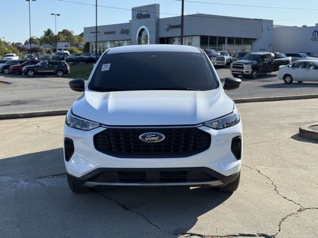 2023 Ford Escape Active photo 3