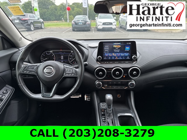 2022 Nissan Sentra SV photo 13