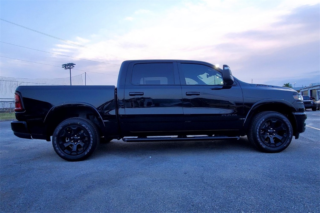 2025 Ram 1500 Big Horn Lone Star photo 4
