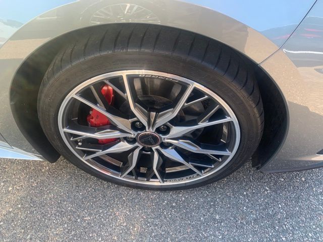 2023 Chevrolet Corvette Stingray 2LT photo 8