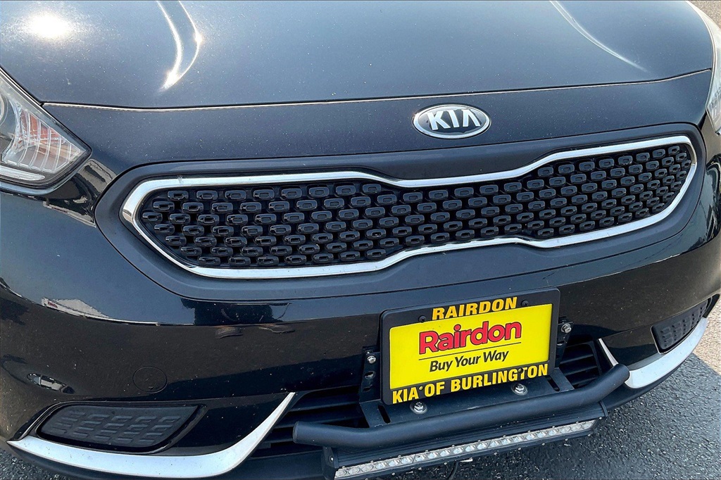 2018 Kia Niro LX photo 24