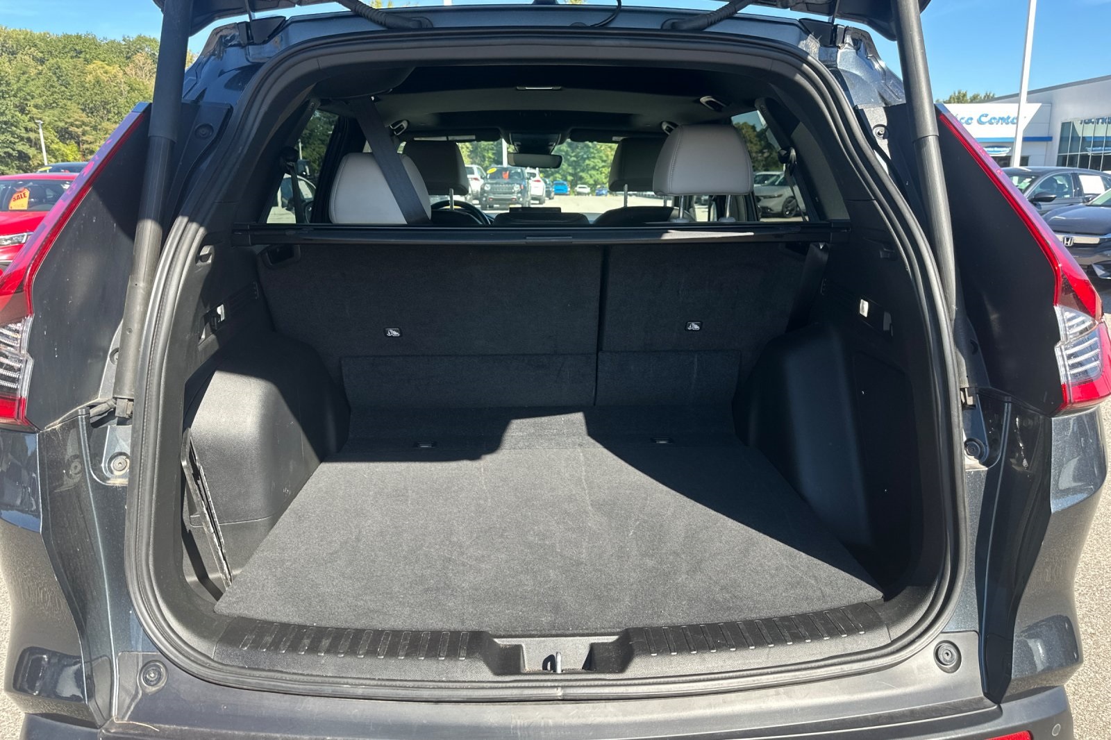 2023 Honda CR-V Hybrid Sport Touring photo 18