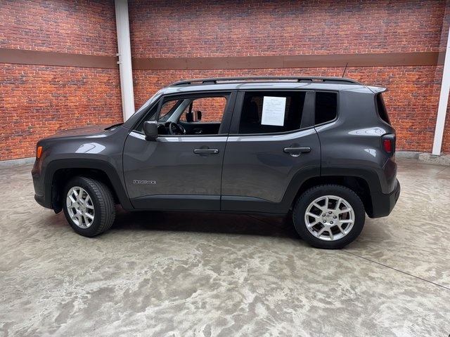 2020 Jeep Renegade Latitude photo 2