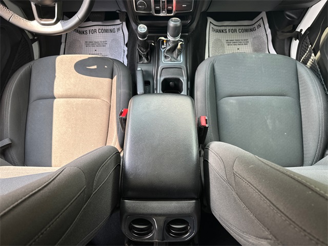 2021 Jeep Gladiator Willys photo 16
