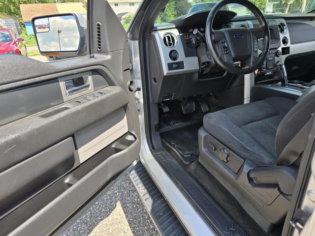 2014 Ford F-150 FX4 photo 13