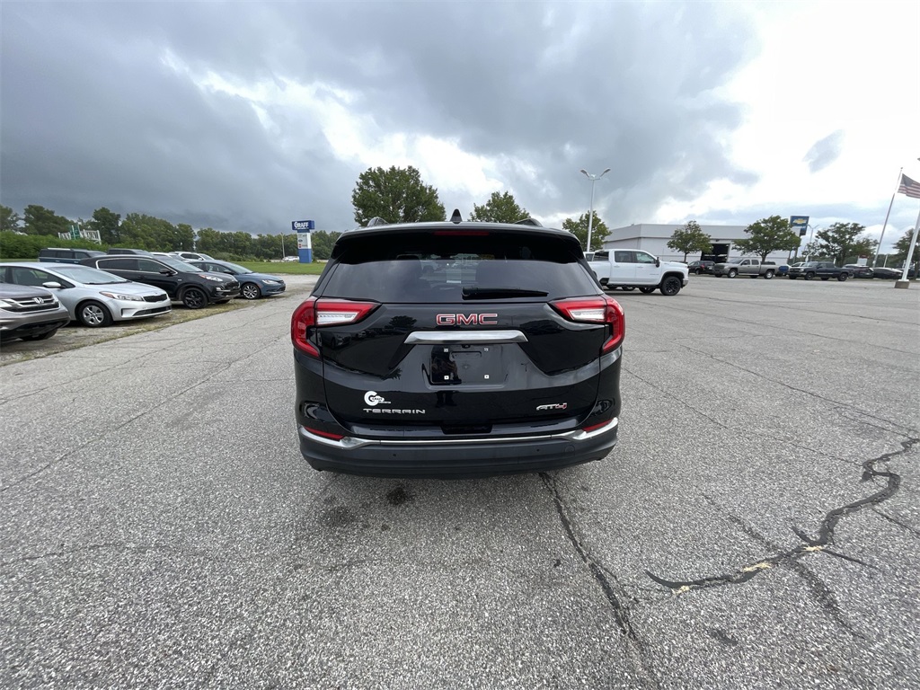 2022 Gmc Terrain AT4 photo 4