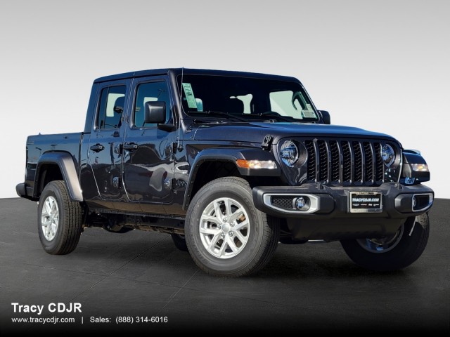 2023 Jeep Gladiator Sport S