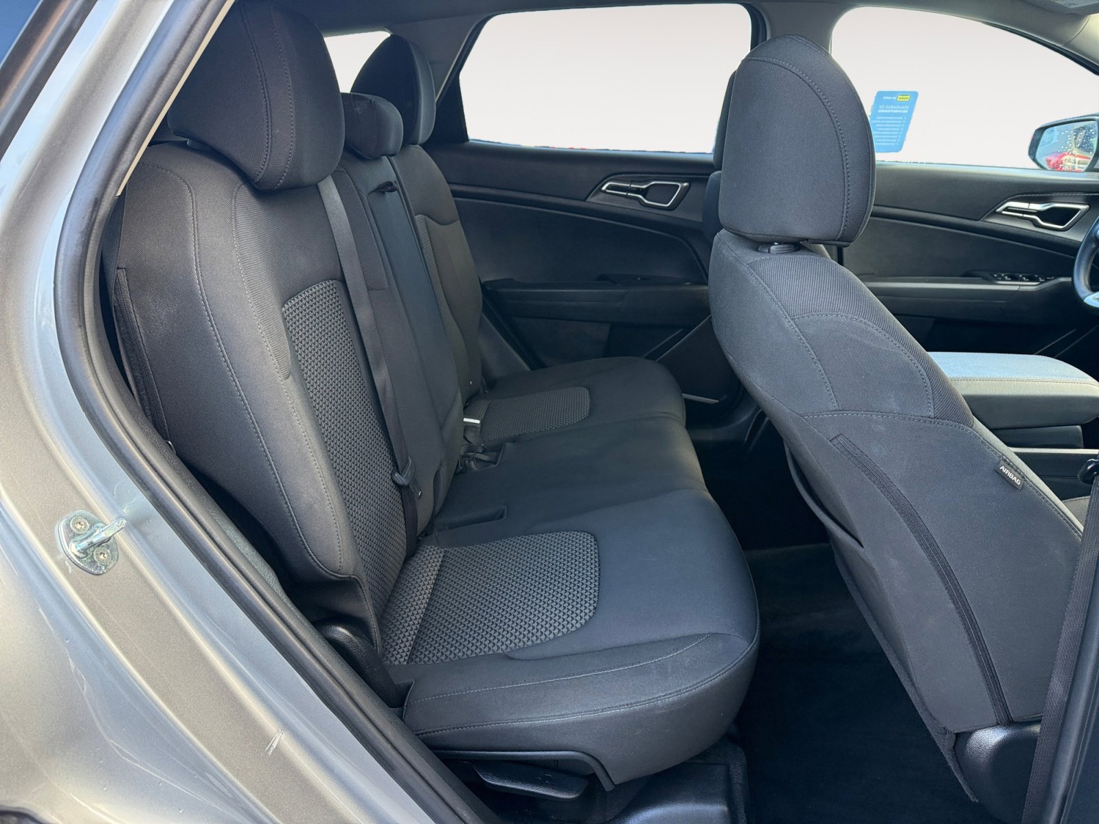 2023 Kia Sportage LX photo 17
