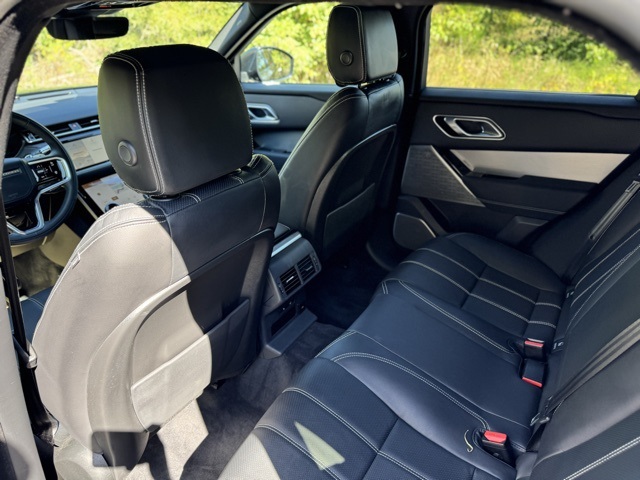 2022 Land Rover Range Rover Velar P250 R-Dynamic S photo 15