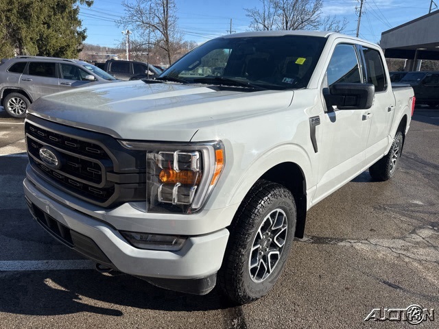 2023 Ford F-150 XLT's photo