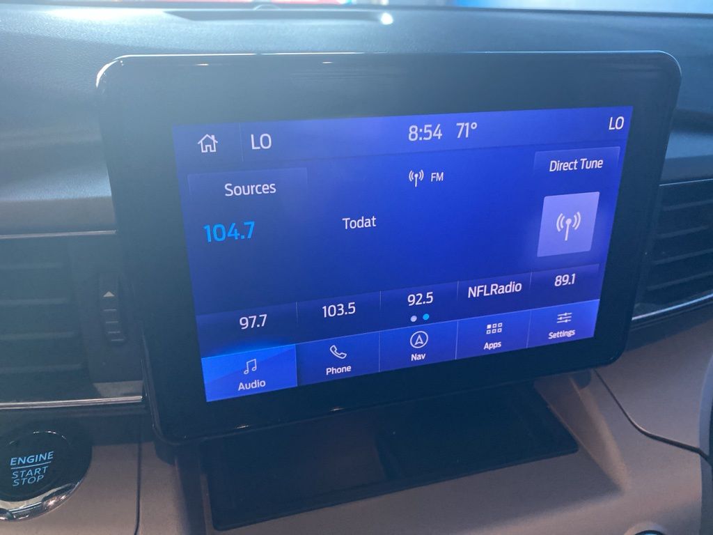 2023 Ford Explorer XLT photo 2