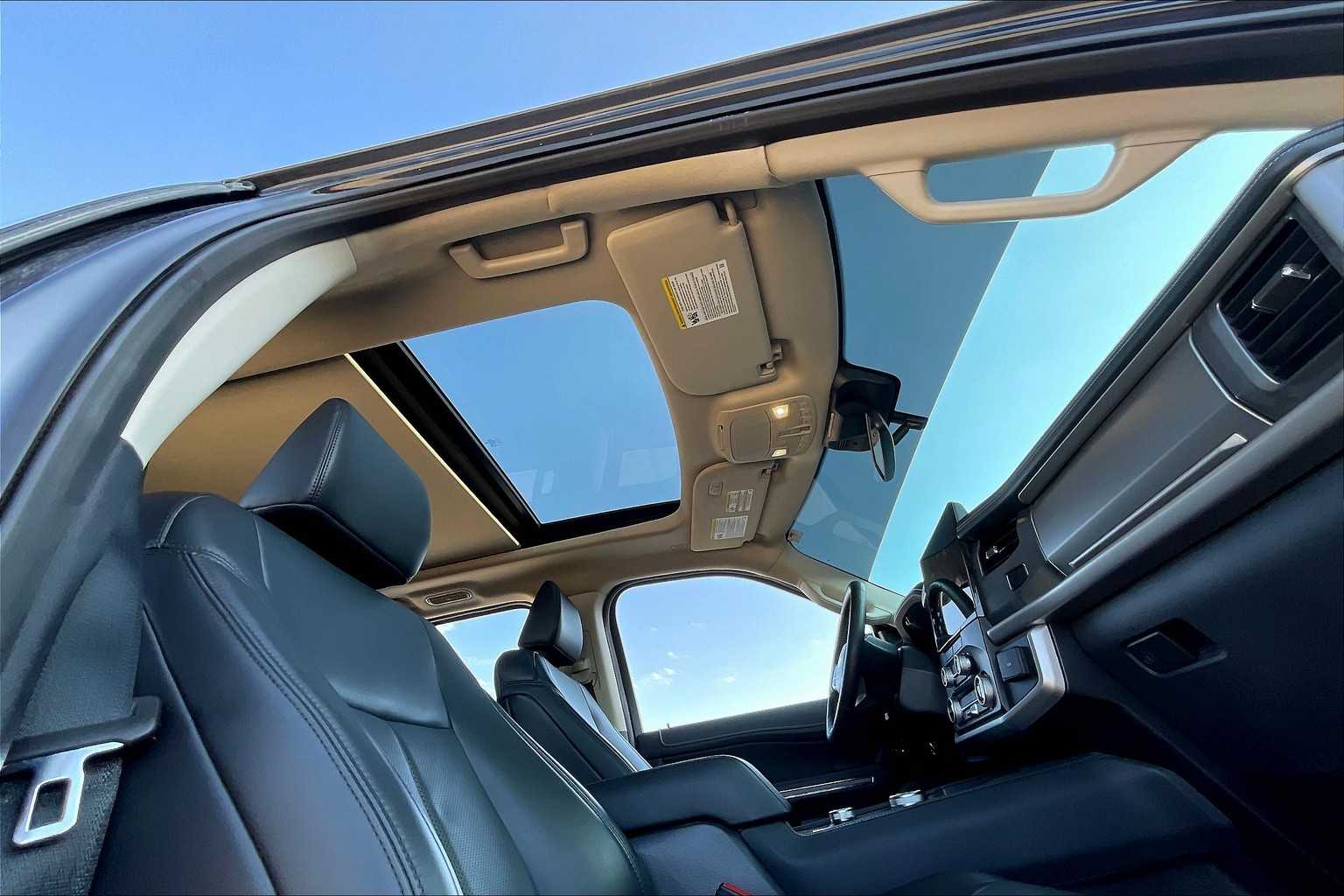 2024 Ford Expedition XLT photo 12