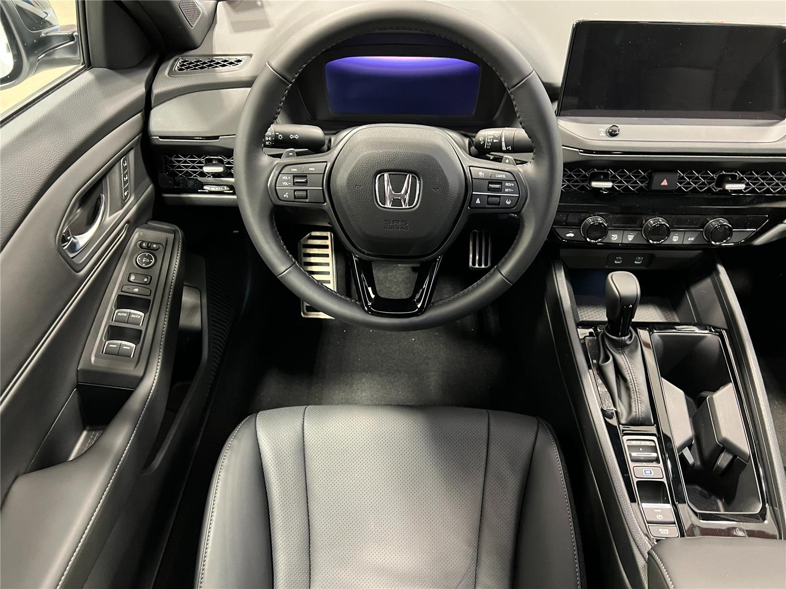 2025 Honda Accord Hybrid Sport-L photo 11