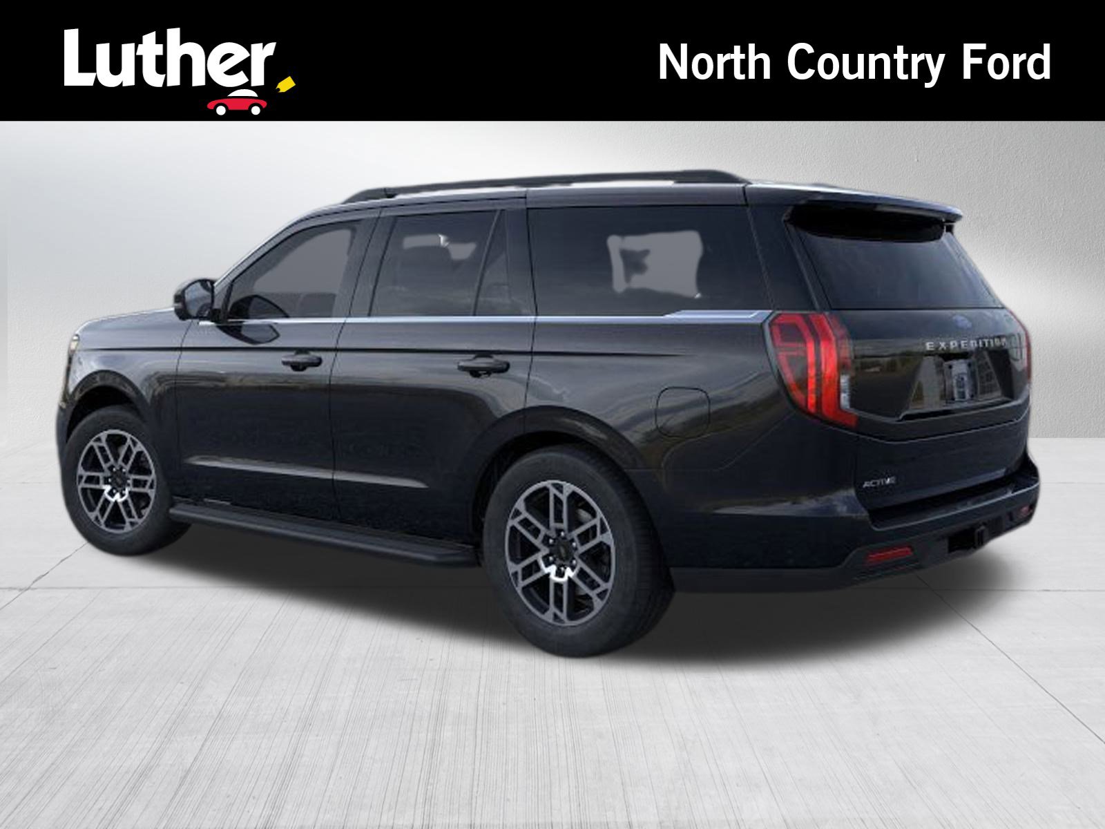 2025 Ford Expedition photo 3