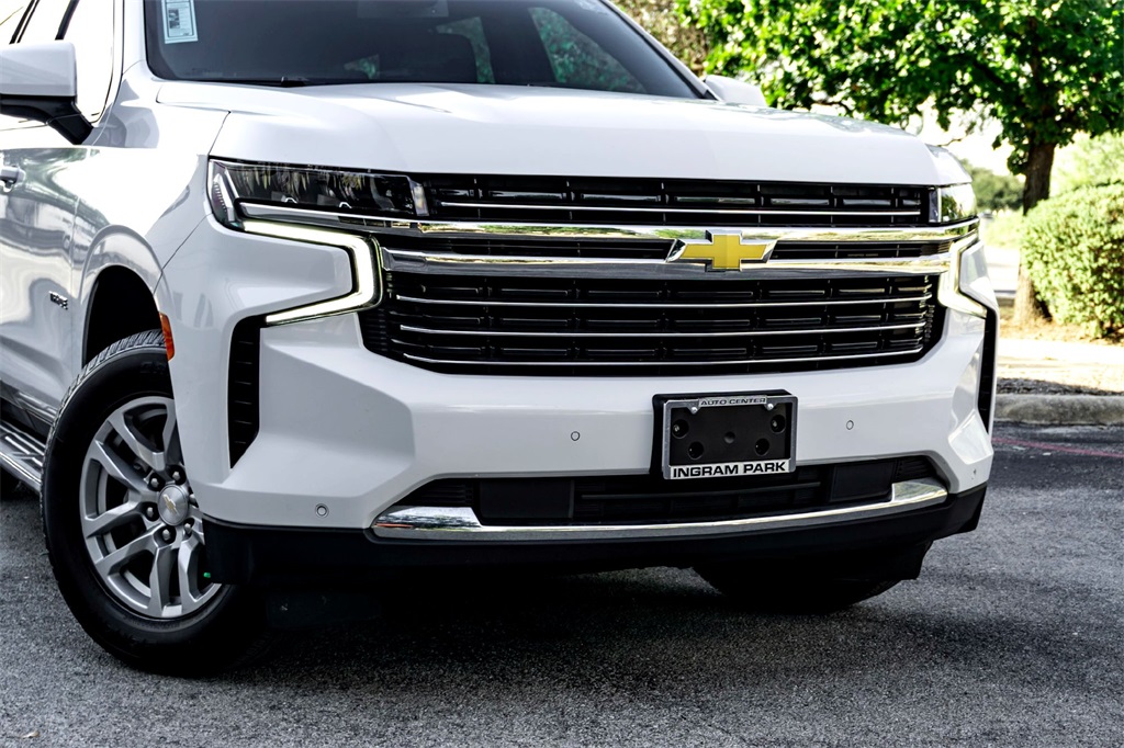 2024 Chevrolet Tahoe LT photo 3