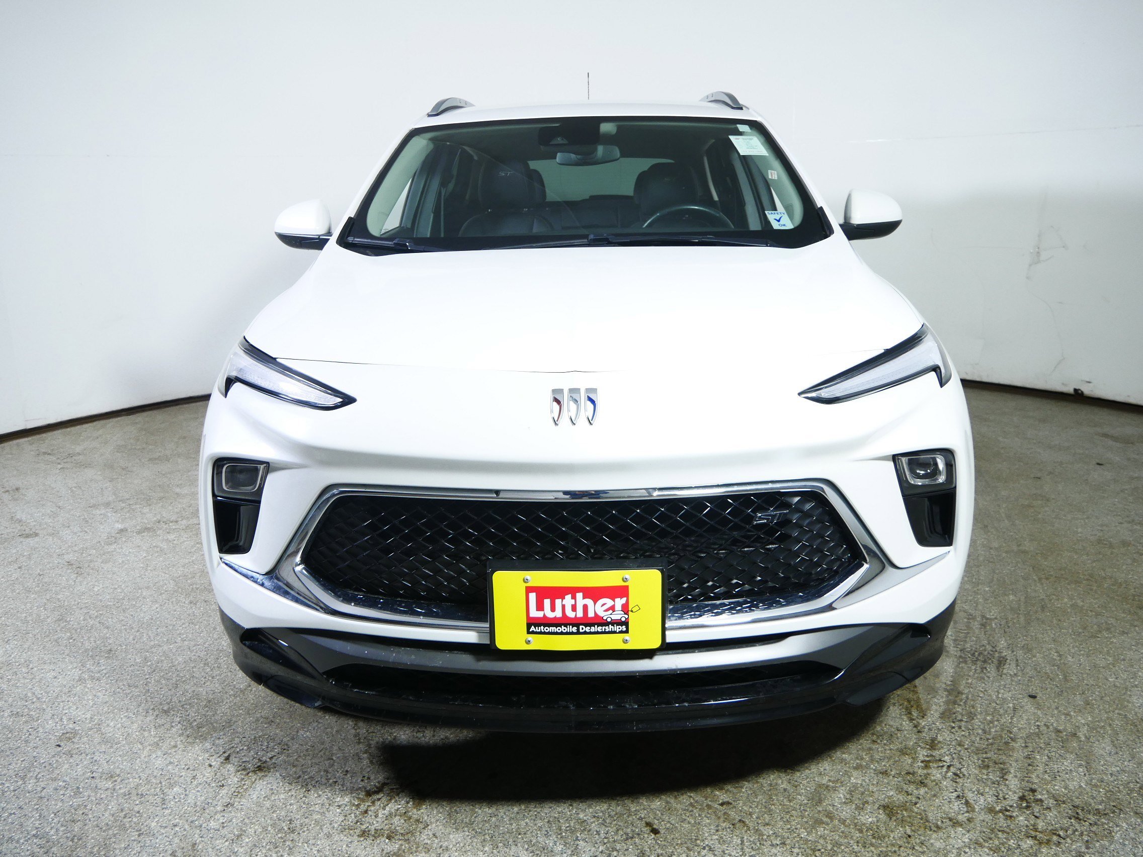 Used 2024 Buick Encore GX Sport Touring with VIN KL4AMESL1RB000940 for sale in Brooklyn Center, Minnesota