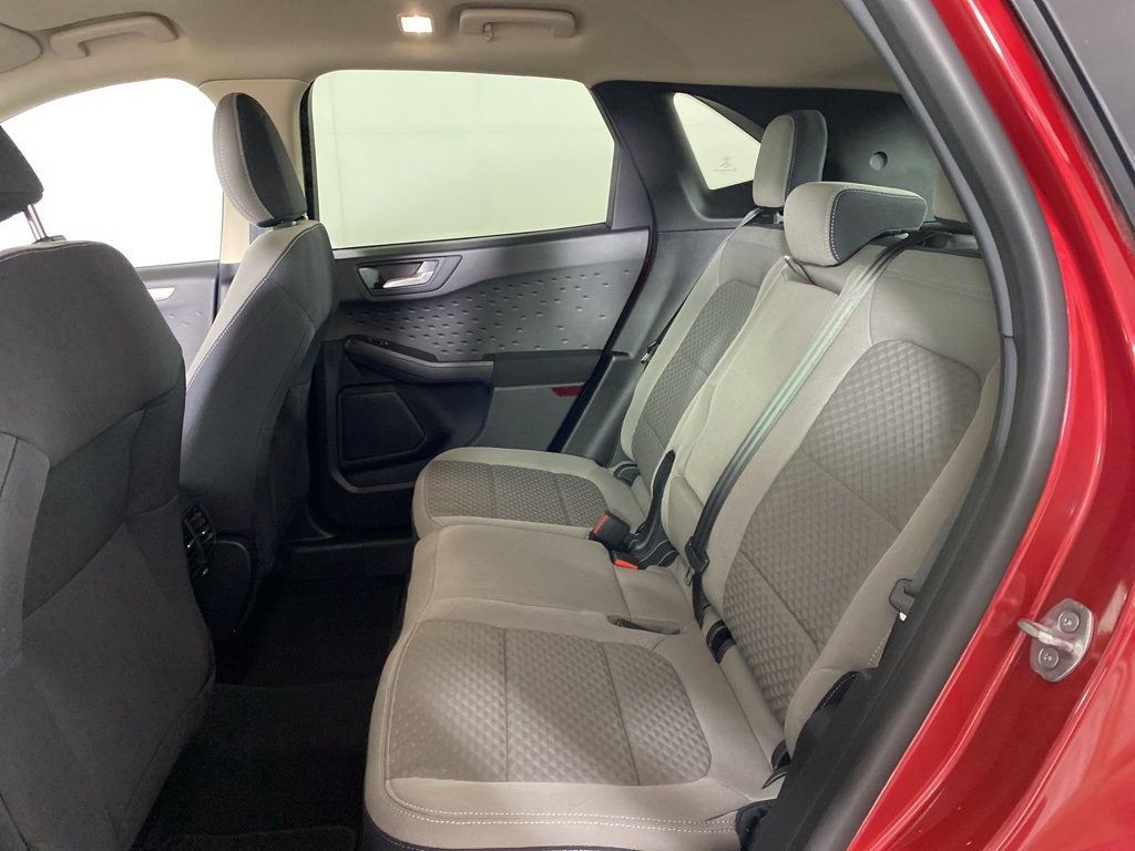 2020 Ford Escape SE photo 21