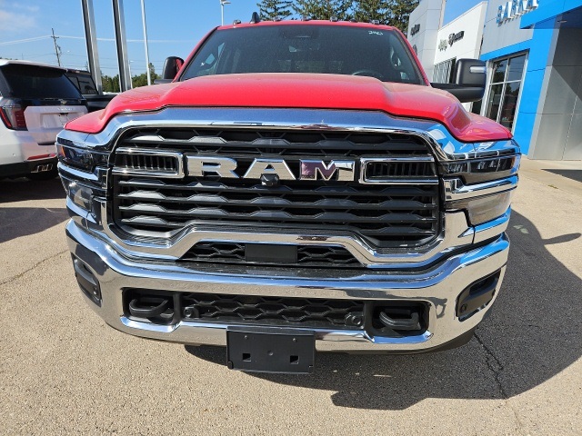 2026 Ram 2500 Tradesman photo 2