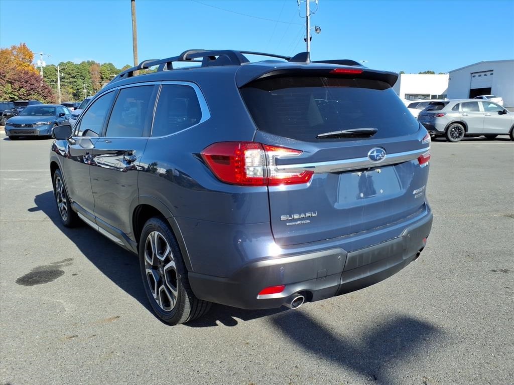 2023 Subaru Ascent Limited photo 4
