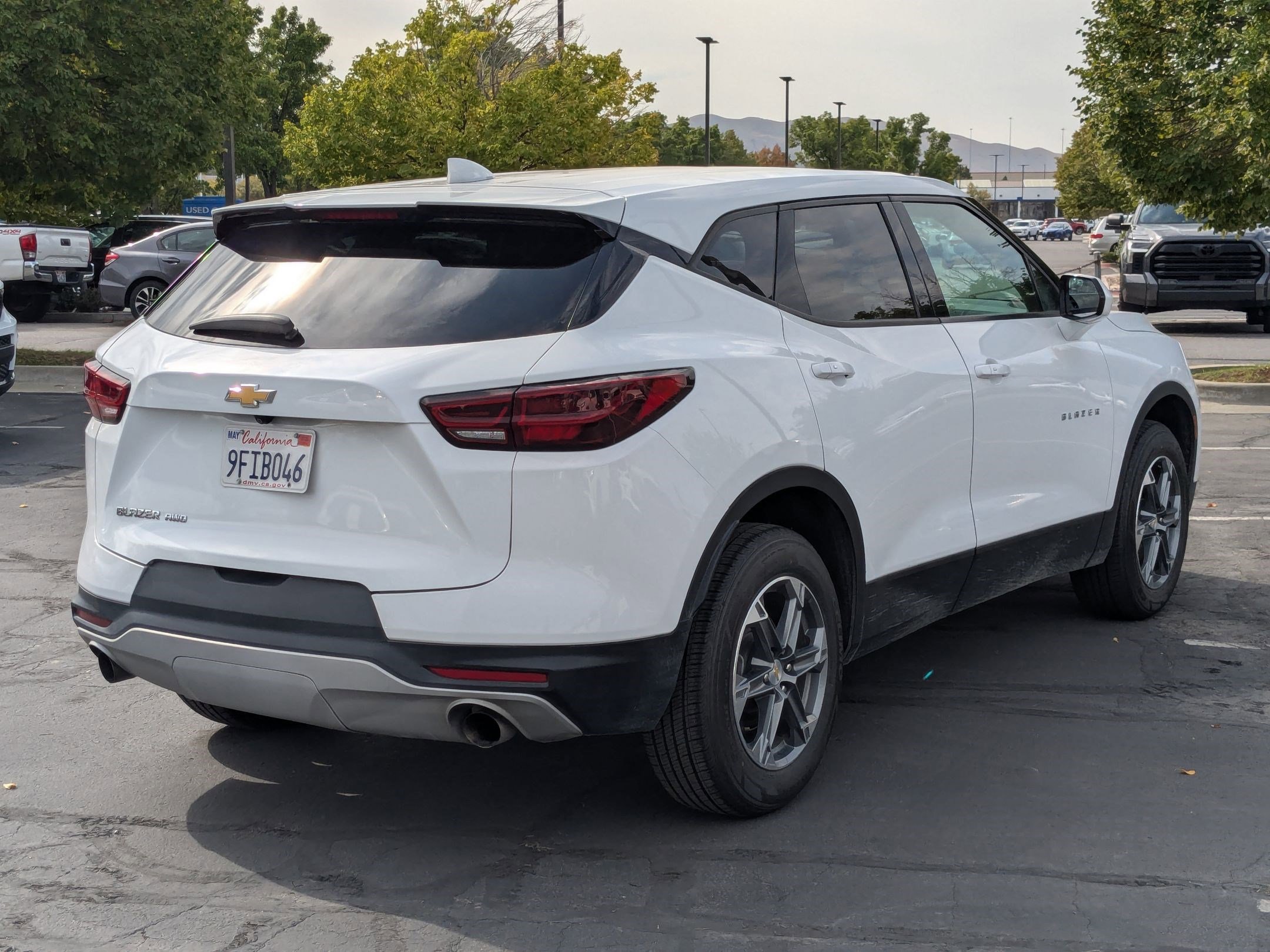 2023 Chevrolet Blazer 2LT photo 2