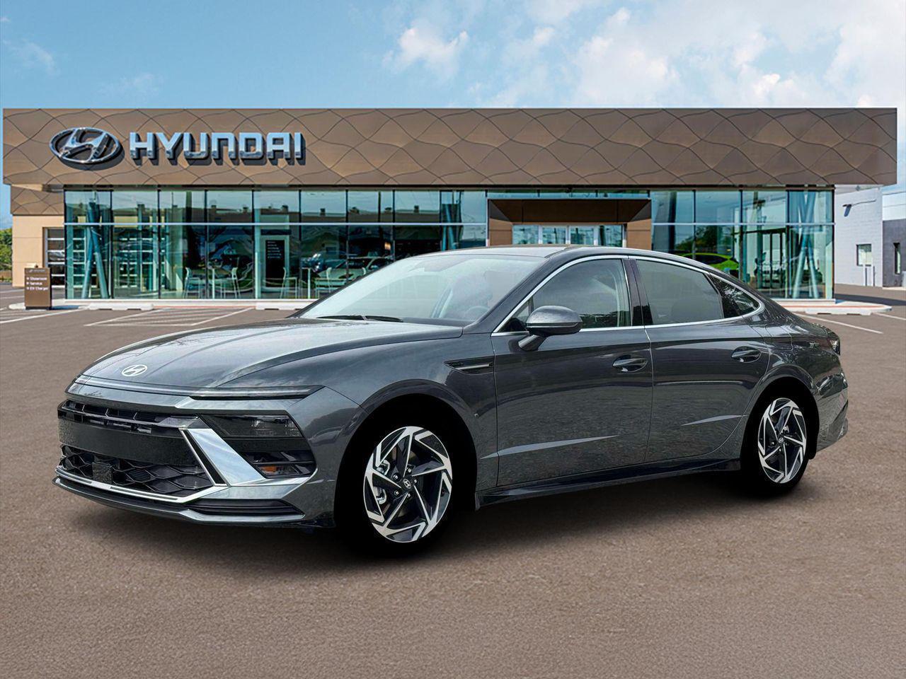 2026 Hyundai Sonata SEL Sport photo 2