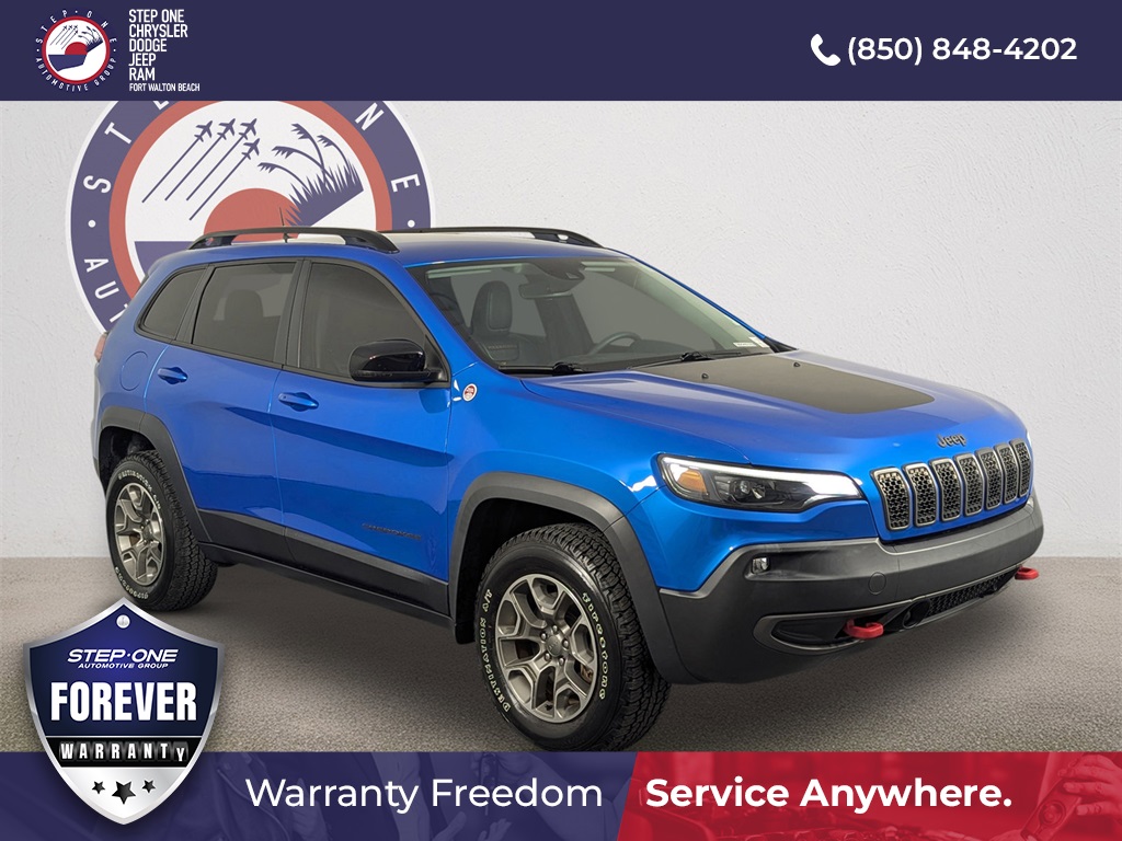 2022 Jeep Cherokee Trailhawk's photo