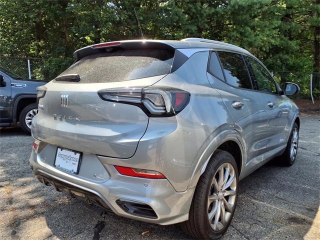 2025 Buick Encore GX Avenir photo 6