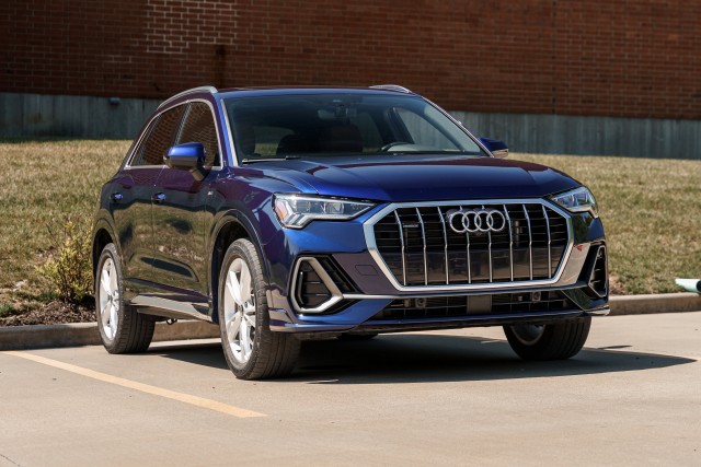 2022 Audi Q3 S line Premium Plus