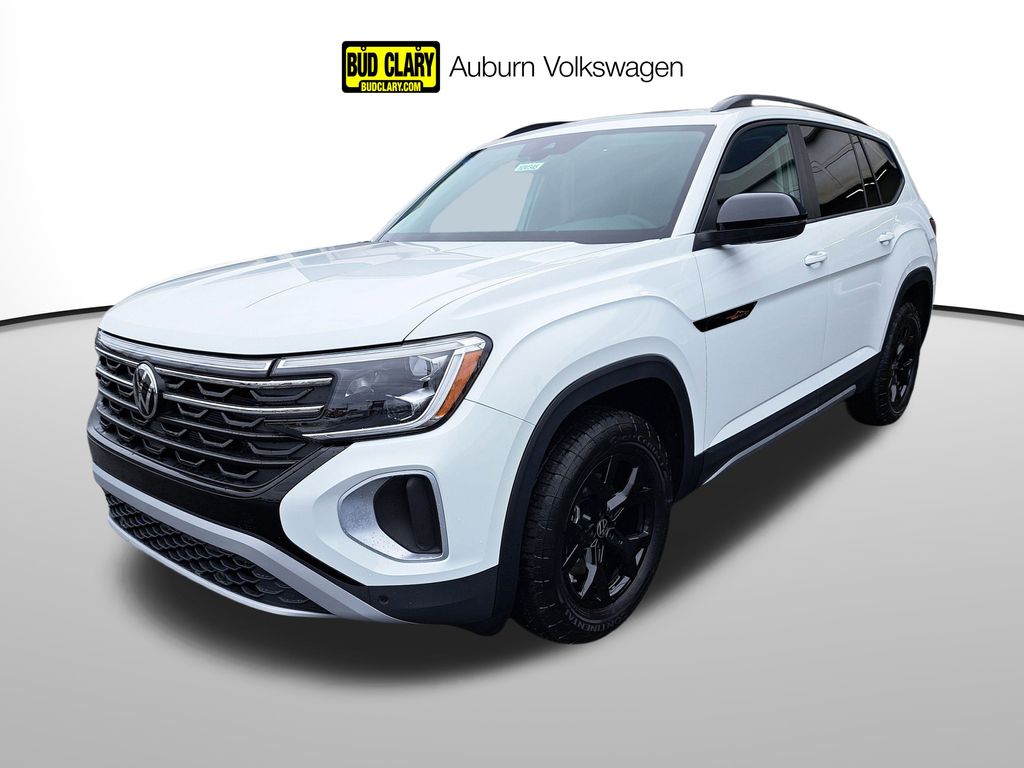 2025 Volkswagen Atlas Atlas Peak Edition's photo