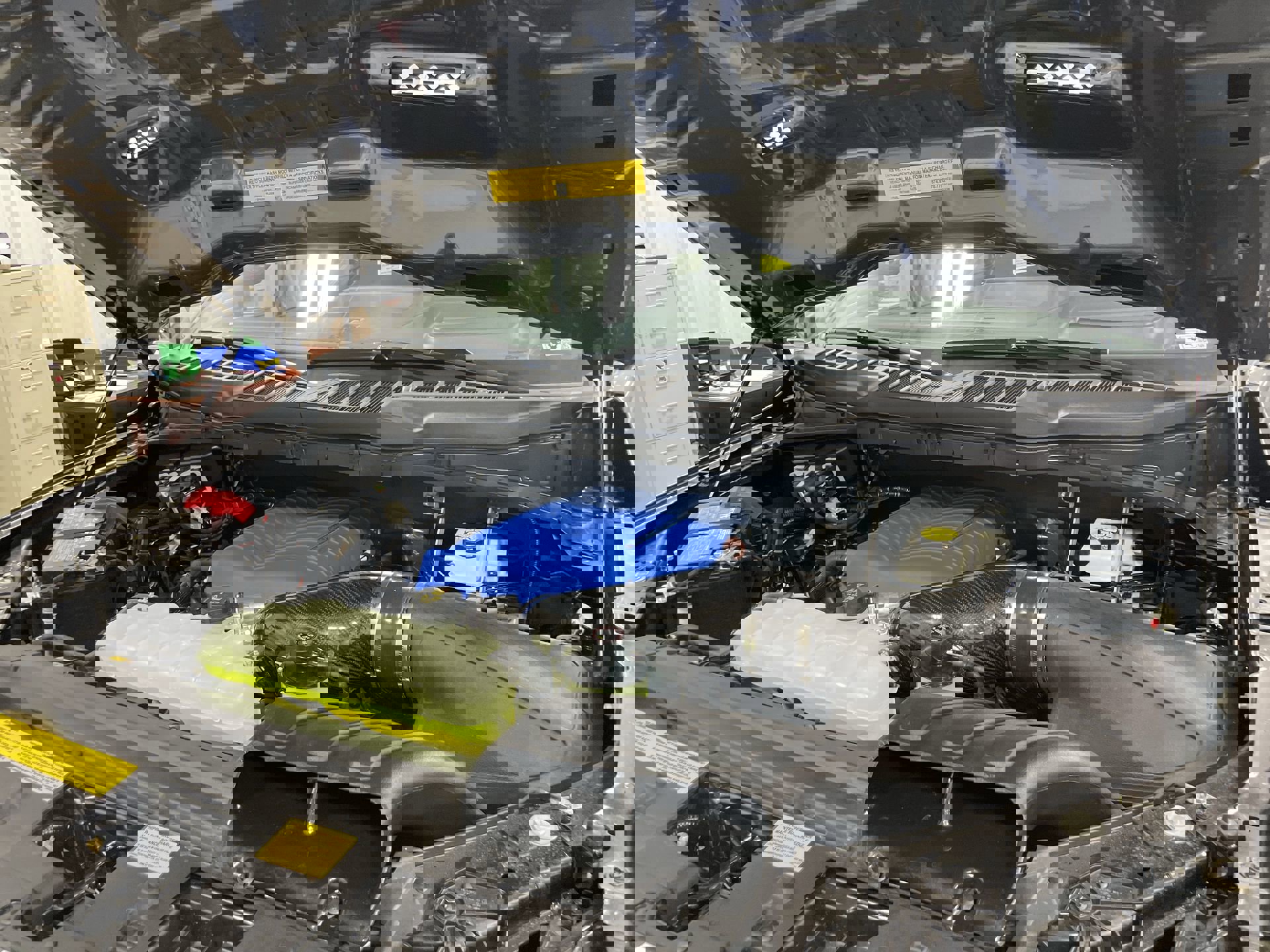 2025 Ford F-150 Lariat photo 4