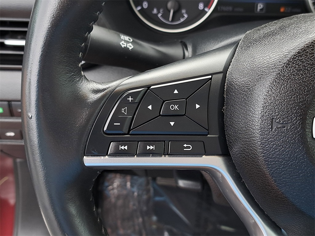2023 Nissan Sentra SV photo 23