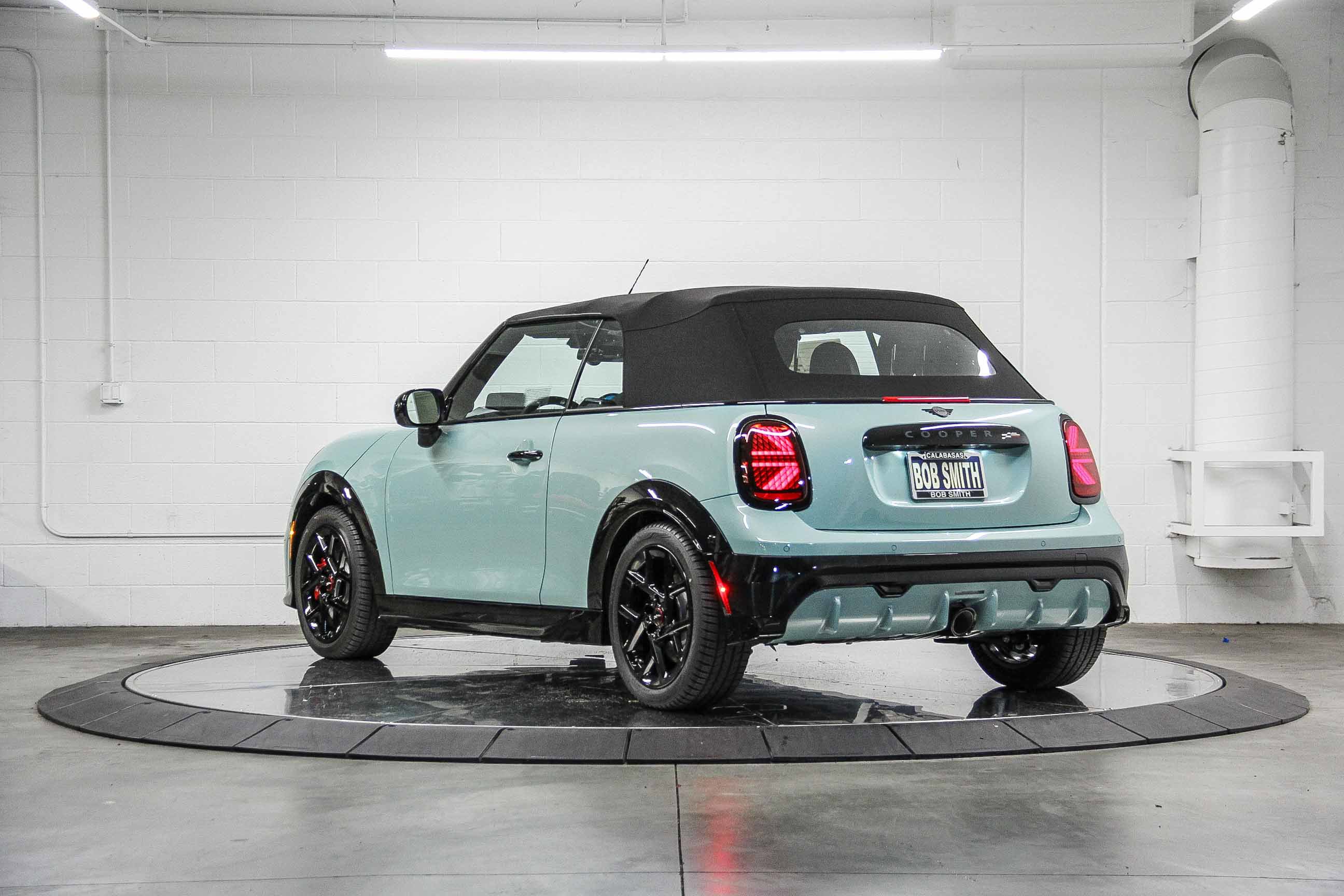 2026 Mini Cooper Convertible John Cooper Works Iconic photo 4