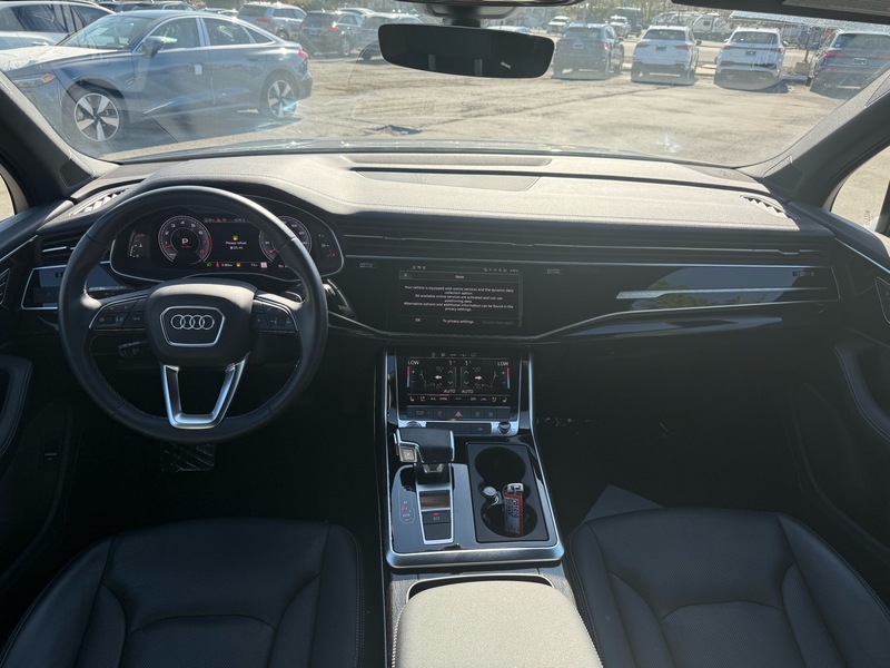 2025 Audi Q7 55 Premium Plus photo 10