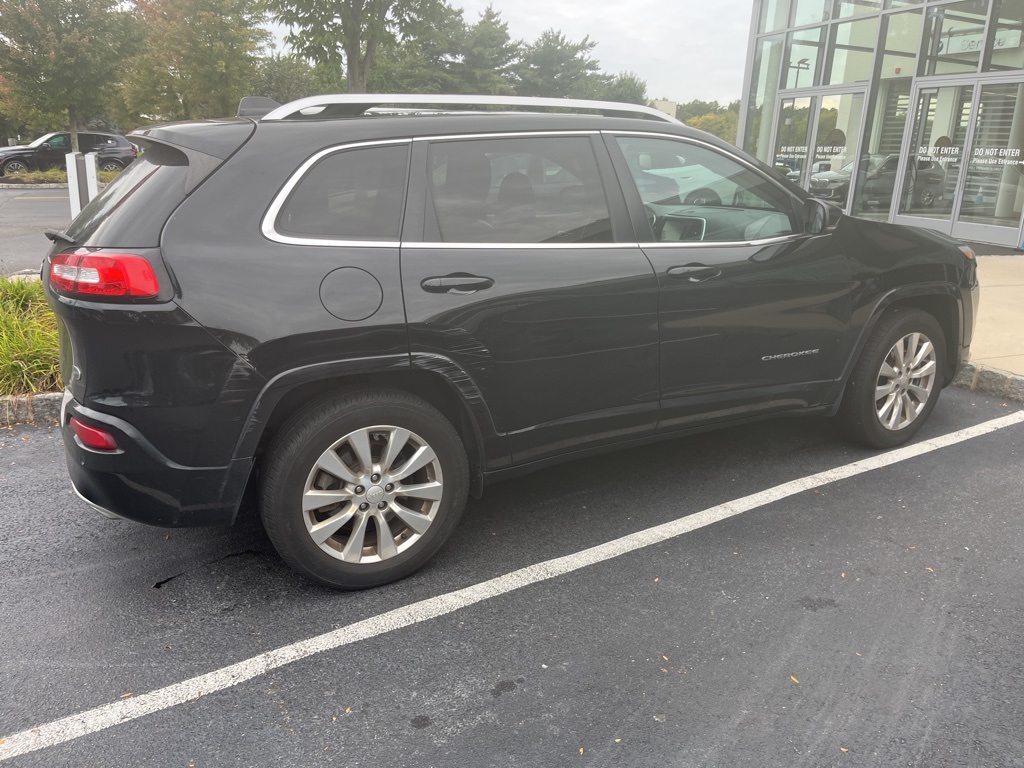2018 Jeep Cherokee Overland photo 3