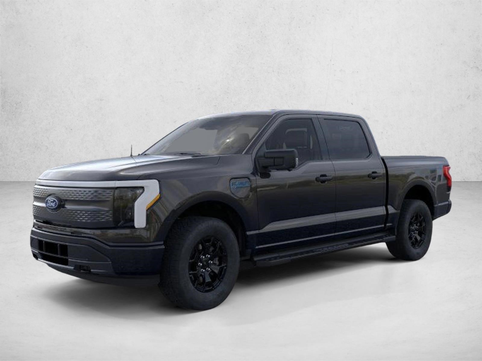 2025 Ford F-150 Lightning XLT's photo