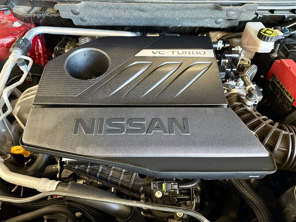 2023 Nissan Rogue SV photo 17